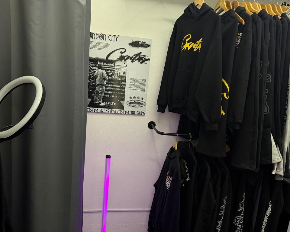 Showroom 1
